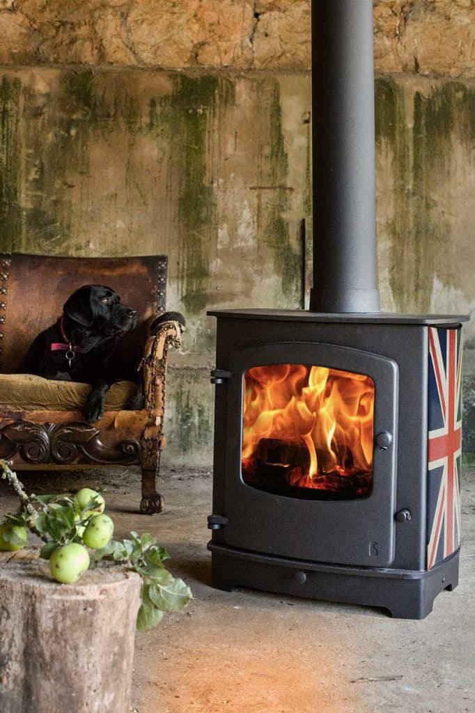 Charnwood-Cove-2-Woodburning-Stove-union-jack-682x1024-1.jpg