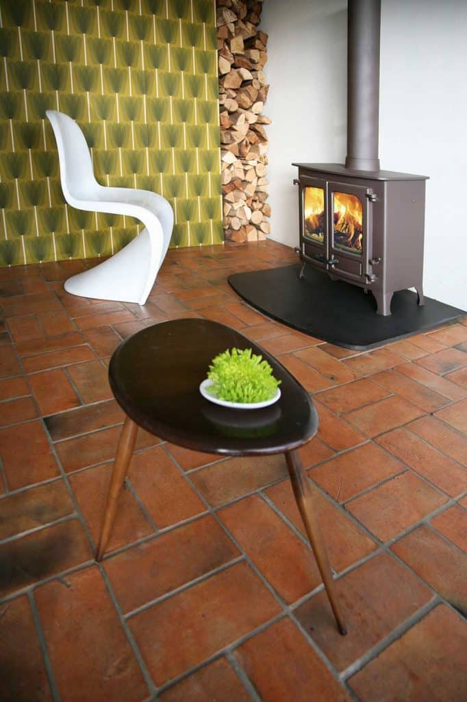 Charnwood-Island-II-Woodburning-Stove-Bronze-682x1024-1.jpg
