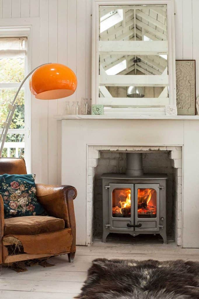 Charnwood-Island-II-Woodburning-Stove-pewter-682x1024-1.jpg