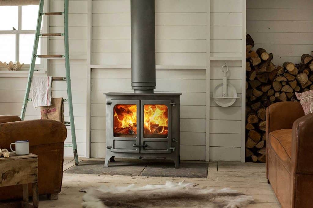Charnwood-Island-III-Woodburning-Stove-low-leg-1024x682-1.jpg